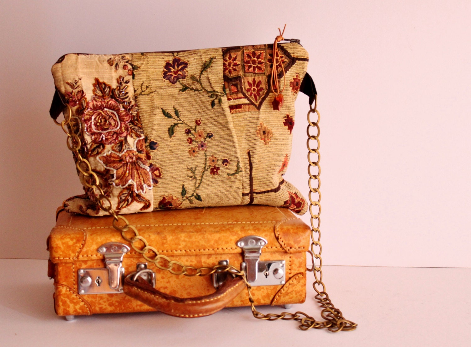 cross body clutch