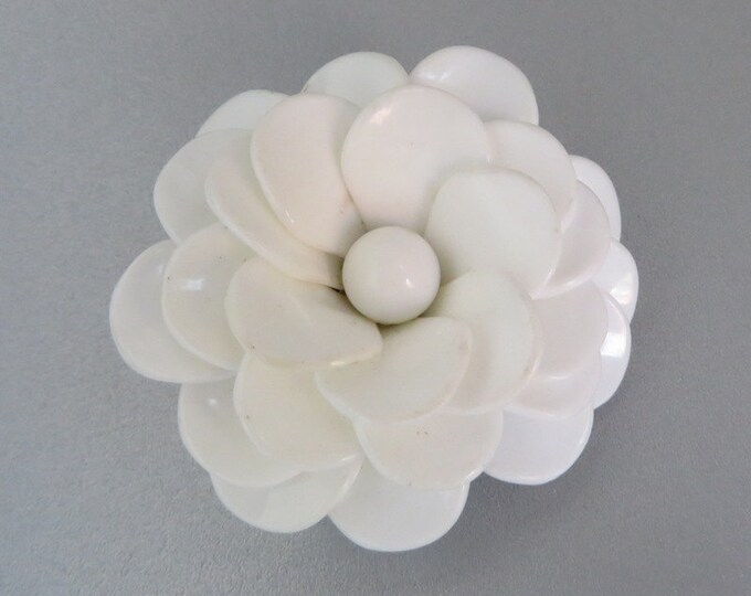 ON SALE! White Flower Brooch, Vintage West Germany Brooch, Summer Jewelry, Gift for Her