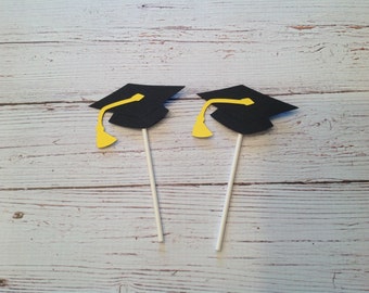 Items similar to Kindergarten Graduation Cupcake Toppers on Etsy