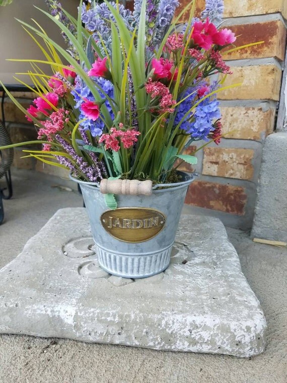 Garden flowers garden bucketwild flowers in by KelseysHomeDecor