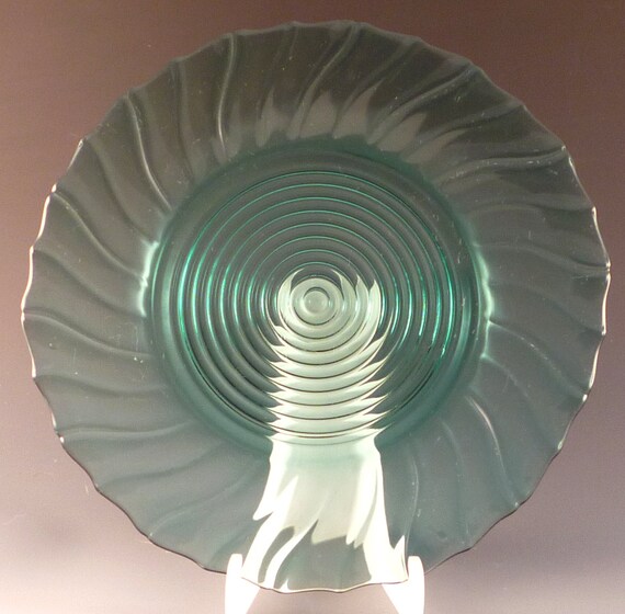 Petal Swirl Ultramarine Depression Glass Dinner Plate