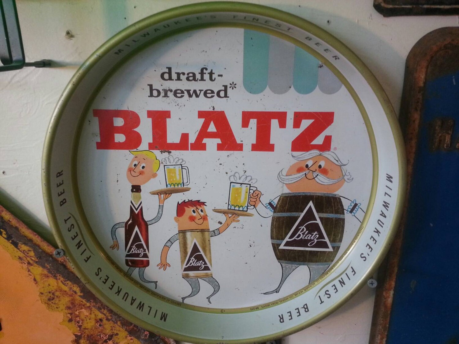 Blatz Beer Tray by SkowlsNest on Etsy