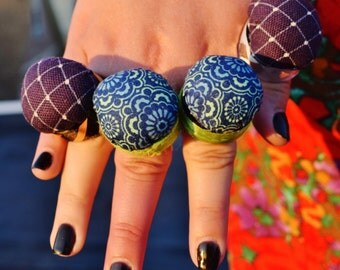 Pin Cushion Rings: Navy & White
