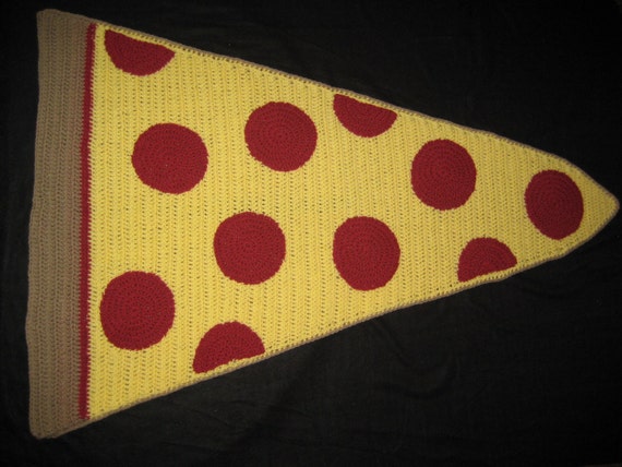 Crochet PATTERN Pepperoni Pizza Blanket Adult Size by DACcrochet