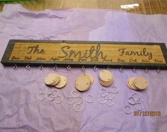 Customized and stained family birthday board or family calendar board ,with palm trees with 20 free blank disc's (fs_palm_1a)