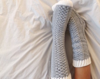 Crochet Pattern - Parker Cable Socks by Lakeside Loops (includes 11 sizes - Baby (6 Months) through to Mens/Womens Adult sizes)
