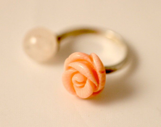 Rose quartz ring Coral ring Peach rose Pink stone ring Peach stone ring Natural stone ring Gift idea Bridesmaid ring