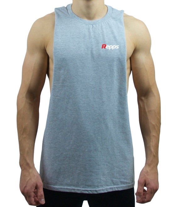 how to cut a sideless shirt