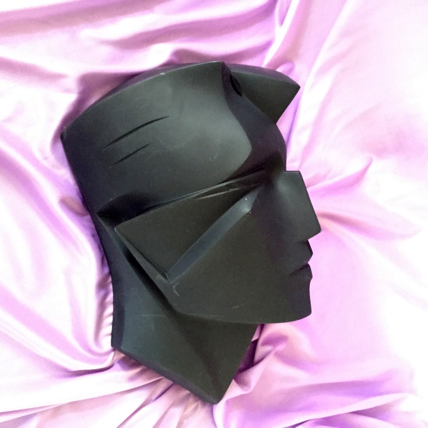 Authentic 80s plastic wall mask by mannequin designer Lindsey B Signed