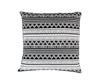 White pillow,Decorative pillow cover,black pillow,pillow sham,Cushion cover,pillow cover,home decor,throw pillow,Any Size,handmade pillow