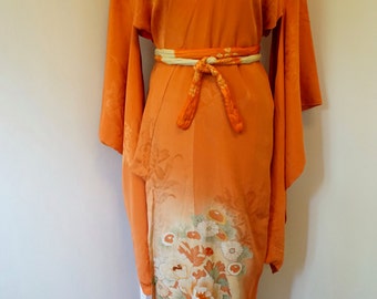Antique 1920's Japanese Kimono / Vintage Kimono Robe / Kimono Wall Art