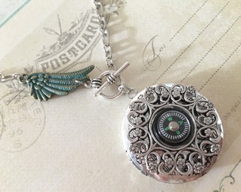 Compass Locket Necklace Working Compass Necklace Photo Locket, Locket Compass Necklace charm, Girlfriend gift