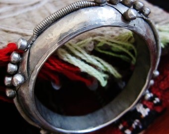 Unique Handmade Bangle Old Bracelet with knobs from Mauretanie