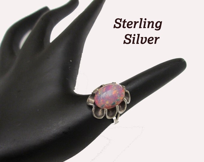 Sterling Pink opal Glass ring size 7 sterling silver flower pink art glass cabochon