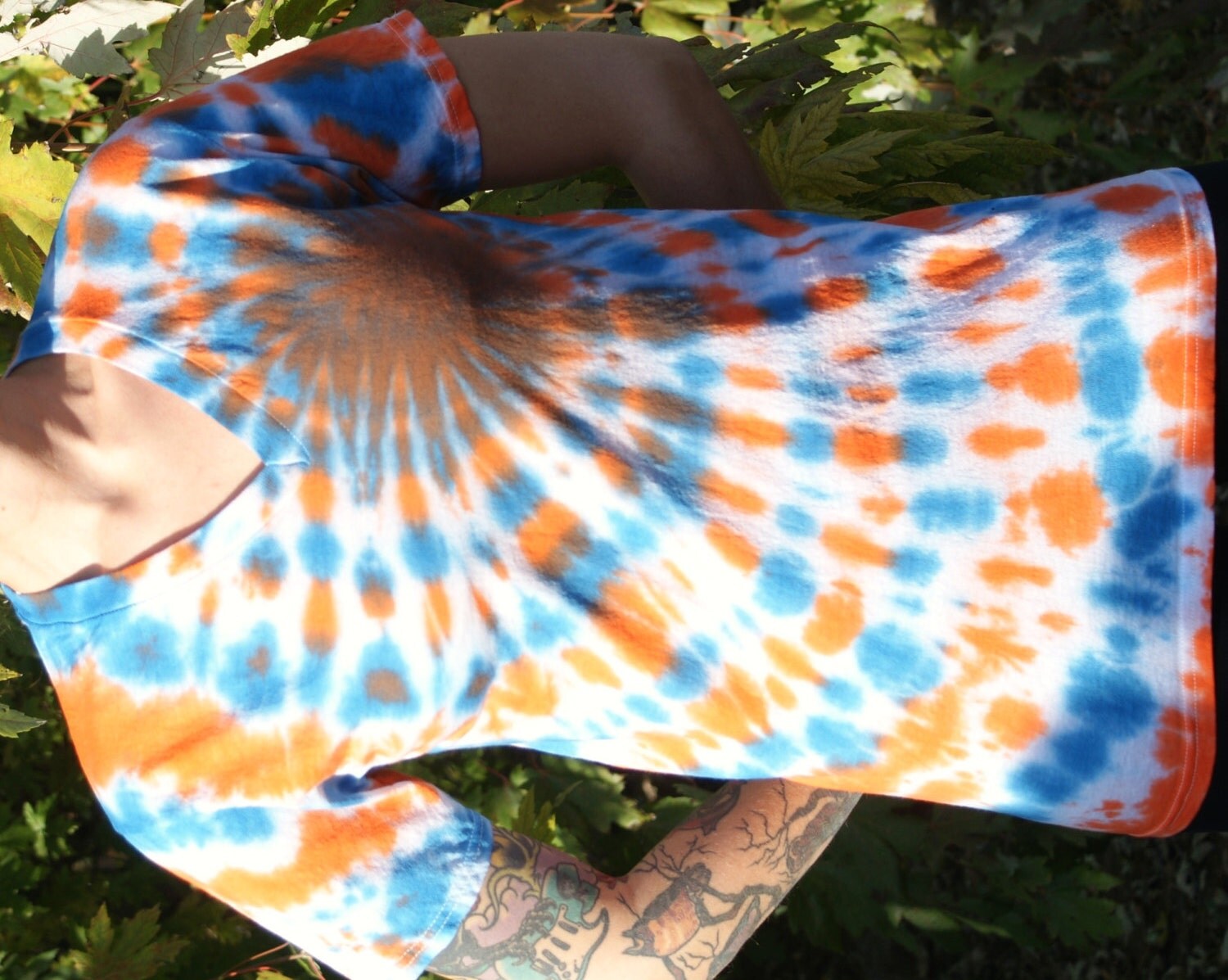 vneck tie dye shirt