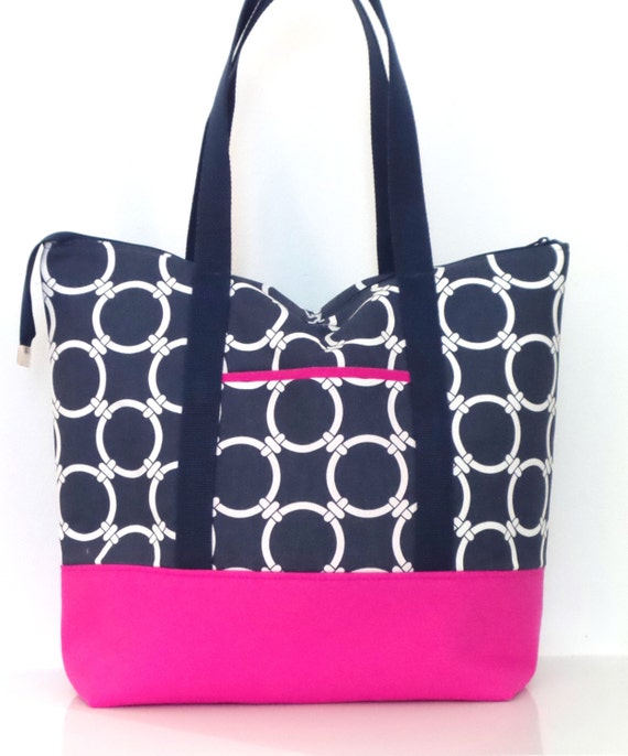 large travel tote with zipper