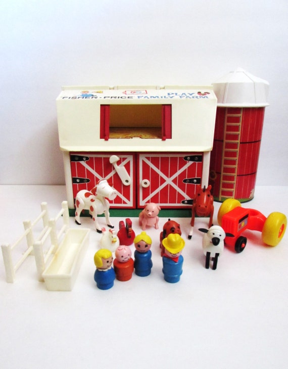 Fisher Price Play Family Farm 915 Playset by TimelessToyBox