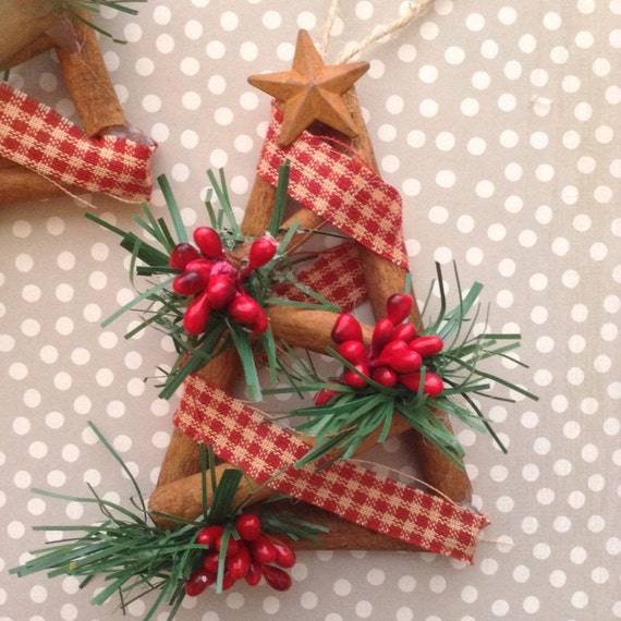 Christmas Tree Ornaments / Cinnamon Sticks Christmas Tree