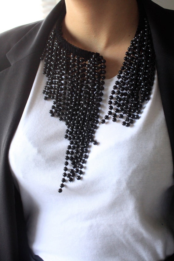 Black Pearl Tassel Necklace/Chocker Necklace/Black by SusVintage