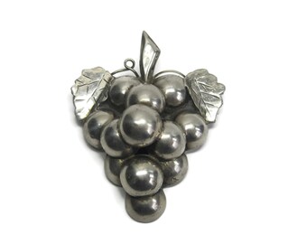 Large Vintage Mexican Sterling Dimensional Grape Brooch