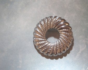 Vintage Monet Brooch Monet Pin Silver Monet Wreath Brooch Vintage Wreath Pin MONET Circle Brooch Circle Pin Monet Scarf Pin Moet Lapel Pin