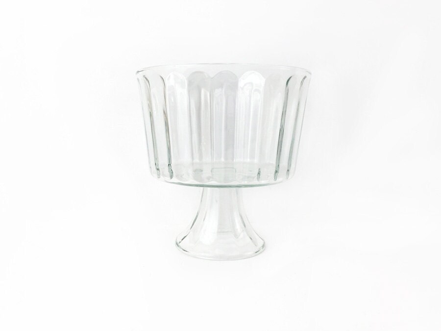 Large Fluted Trifle Bowl / Clear Glass Pedestal / Transparent