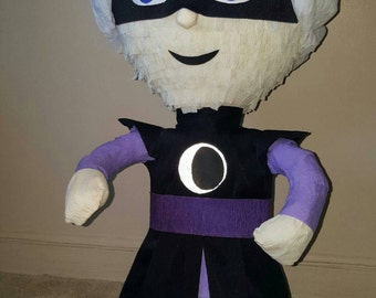 Pinata inspired by PJ Mask/ Luna Girl