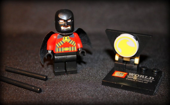 lego red robin minifigure