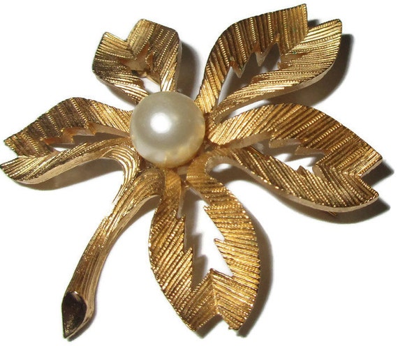 Trifari Leaf Flower Brooch Cut Work Pearl Vintage Signed