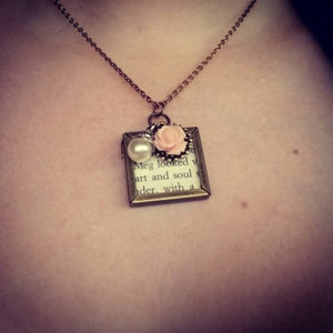 Buyer photo Leesey, who reviewed this item with the Etsy app for Android.