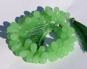 1/2 Strand 34 Pcs 12x8-14x9 mm Seafoam Green Chalcedony Faceted Teardrop Briolette, Gemstone Briolette, Semiprecious Beads BR32