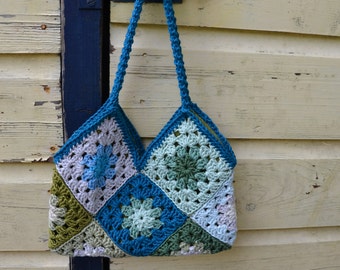 Crochet handbag in blue and green