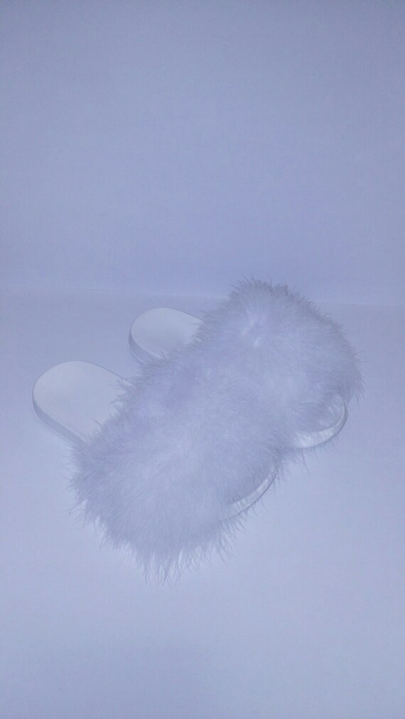 fuzzy slides white
