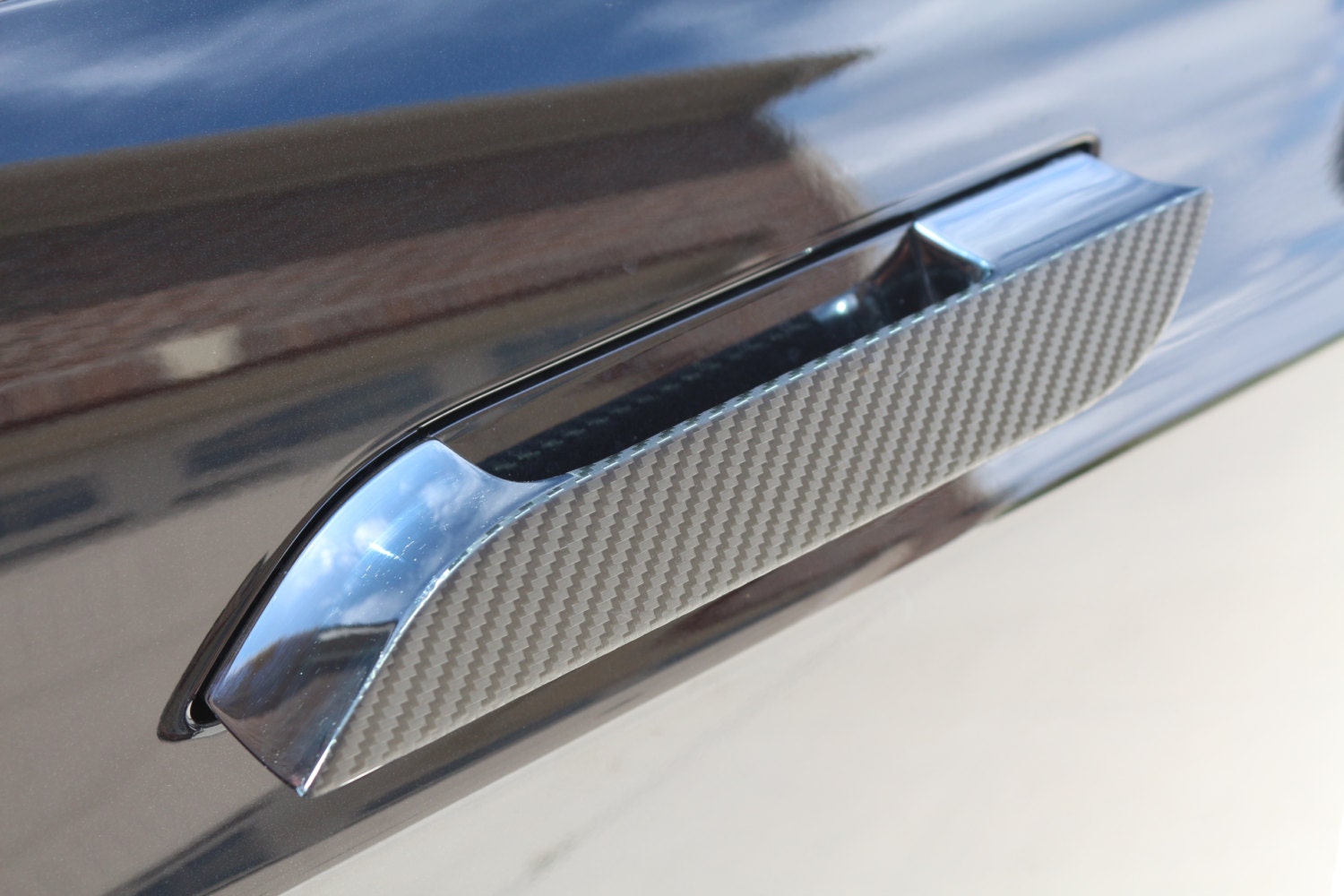 Tesla Model S Colored Door Handle w/ Heat Protector Decals
