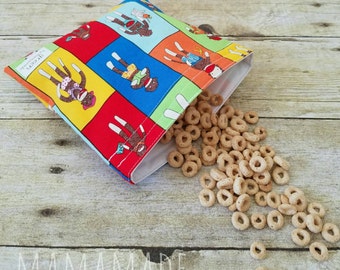 Beach Sock Monkeys - Medium Reusable Sandwich Bag from green by mamamade