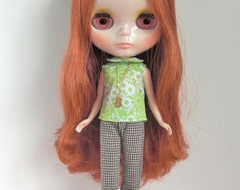 Fruit set pear for Blythe