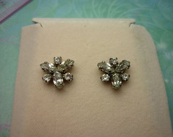 Vintage Crystal Earrings - Sparkling