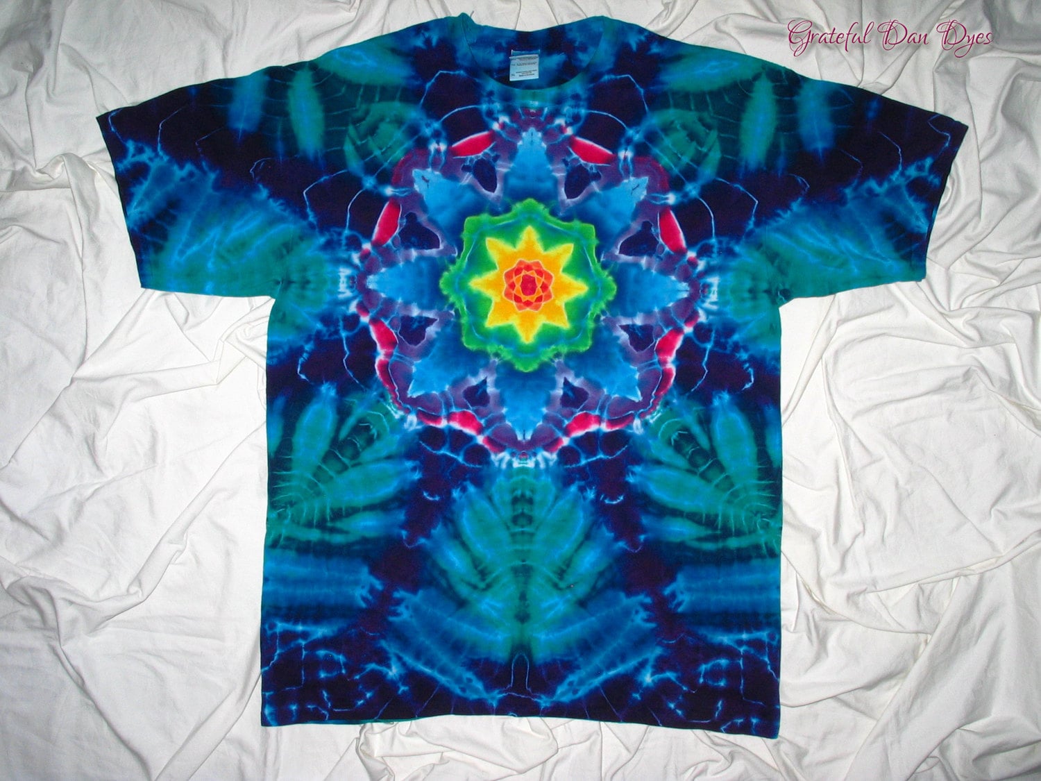 Spring Sale Tie dye shirt, XL Mandala tie dye, tie dye mandala by