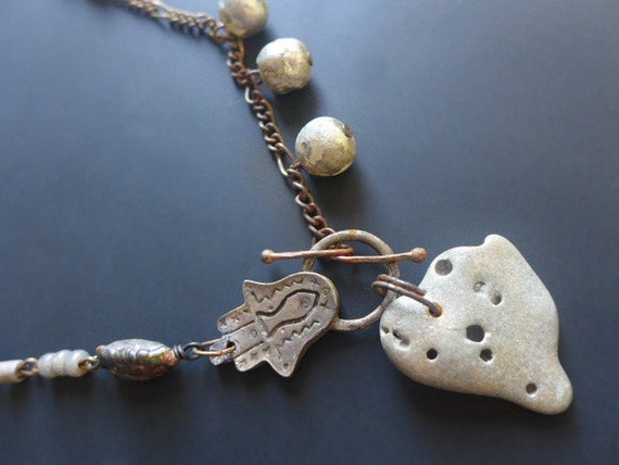 Crepuscule. Grey stone choker necklace. 