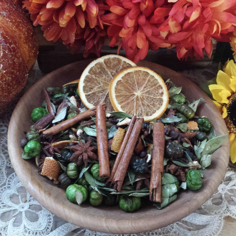 Orange Clove Spice Potpourri Potpourri Bowl by TheShabbyWitch