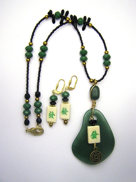 Supreme Dragon Mahjong Necklace Set