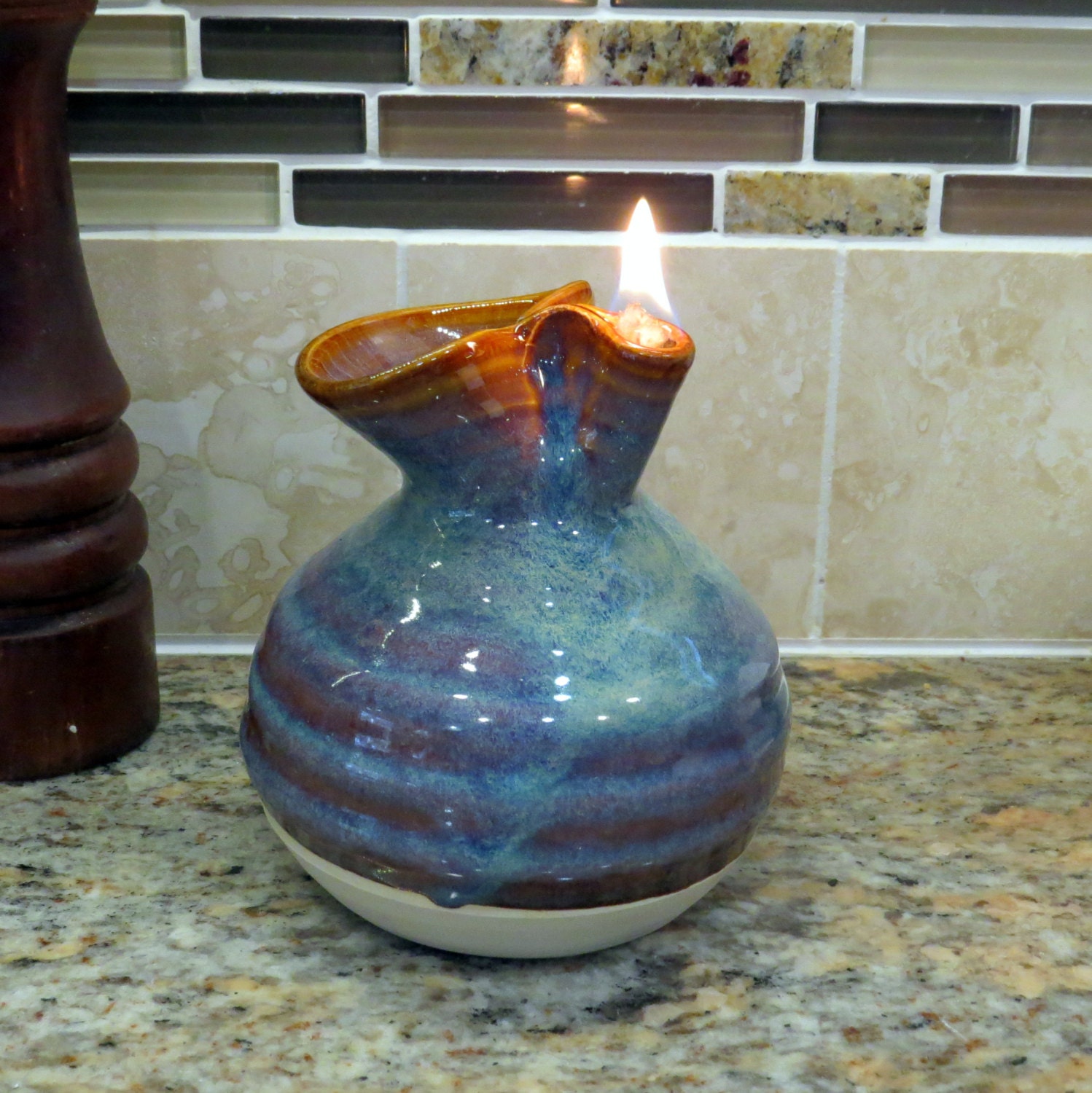 Pottery Oil Candle in Opal Glaze