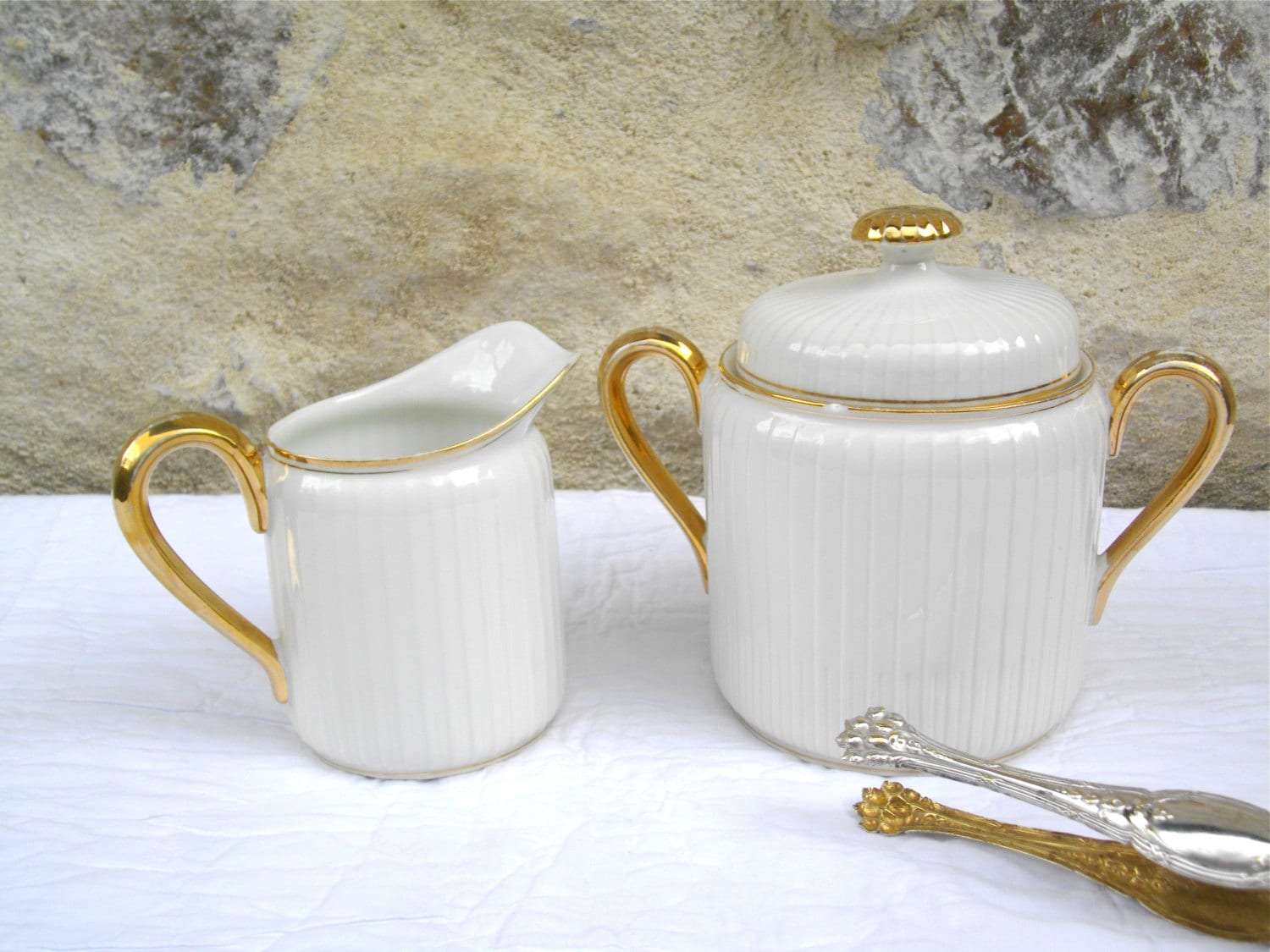 French Porcelain sugar bowl creamer white and gold porcelain – Haute Juice