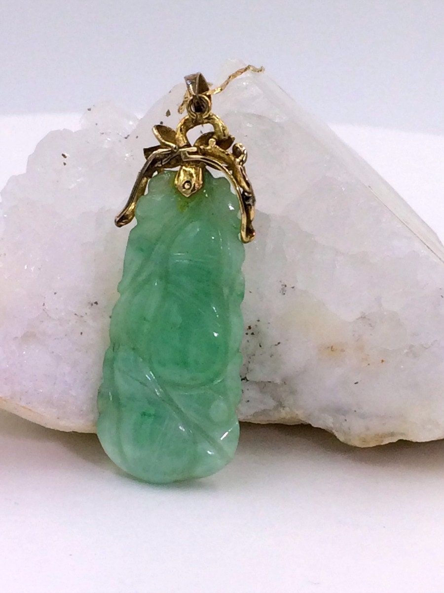 Art Deco Carved Green Jade Pendant 14K Gold Vintage Jade 14K