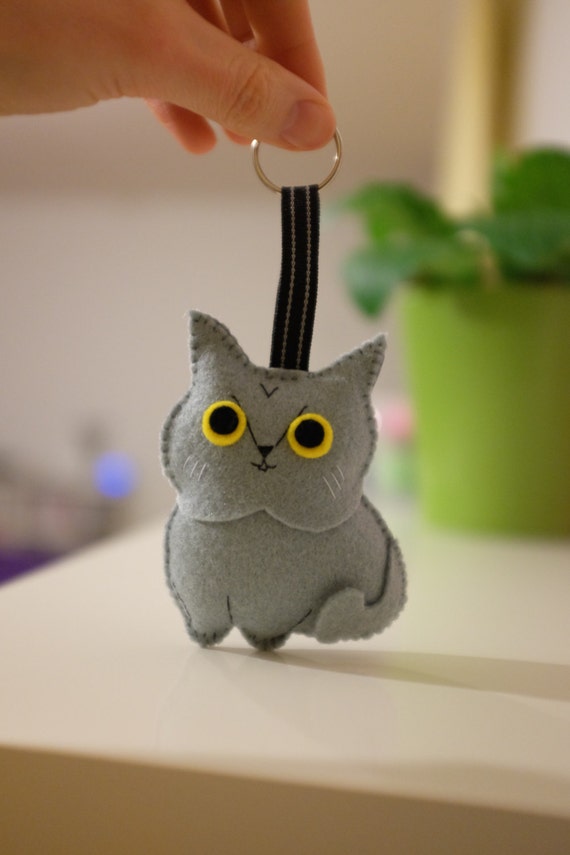 plush cat keyring