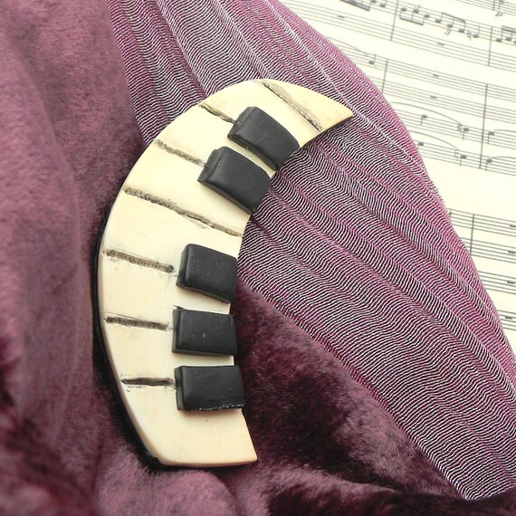 Piano Keyboard Brooch Gifts for Musician Pianist Crescent