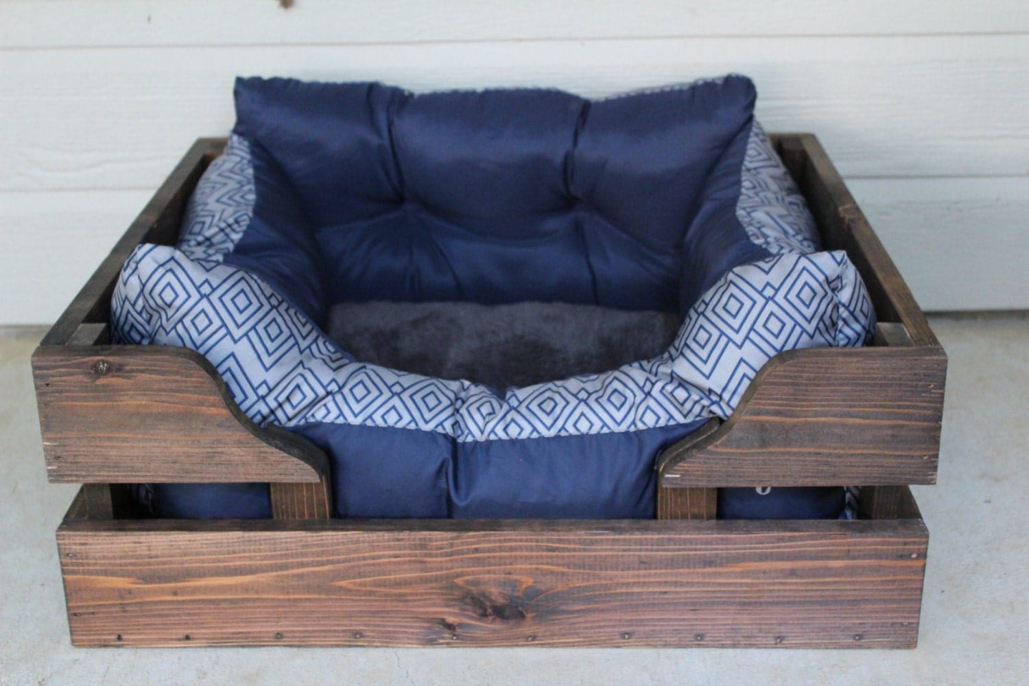 Rustic cedar dog bed wooden pet crate bed frame