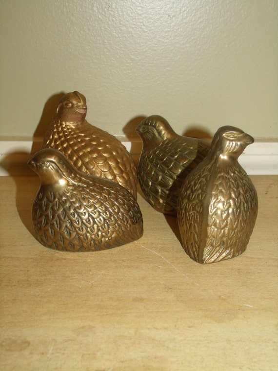 quail family figurines