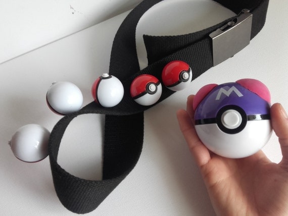 pokemon belt and balls