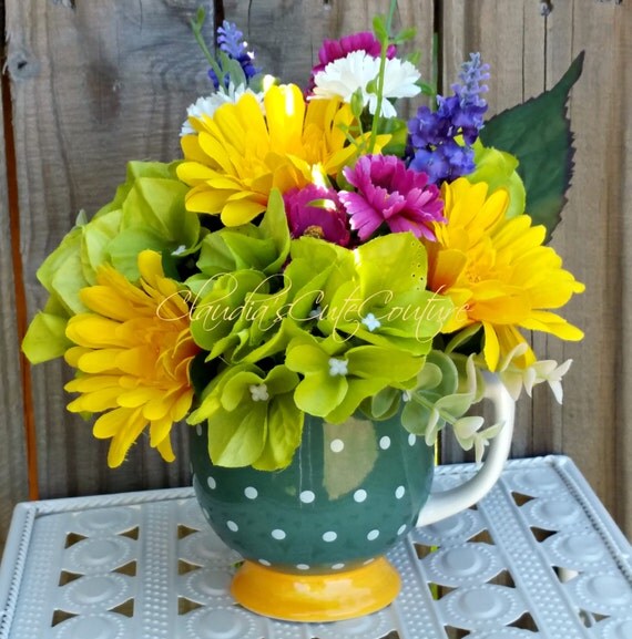 Items similar to Mother's Day Gift,Table Centerpiece,Flower Arrangement